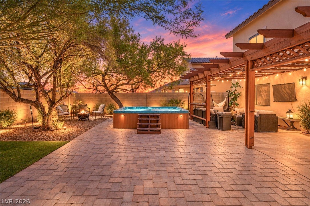 6228 Autumn Creek Drive