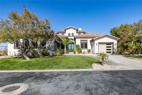 Photo of 2 Penn Cross Court, Henderson, NV 89052 (MLS # 2715738)