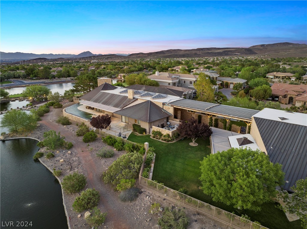 Henderson, Nevada 89052, United States, 6 Bedrooms Bedrooms, ,7 BathroomsBathrooms,Residential,Active,55031