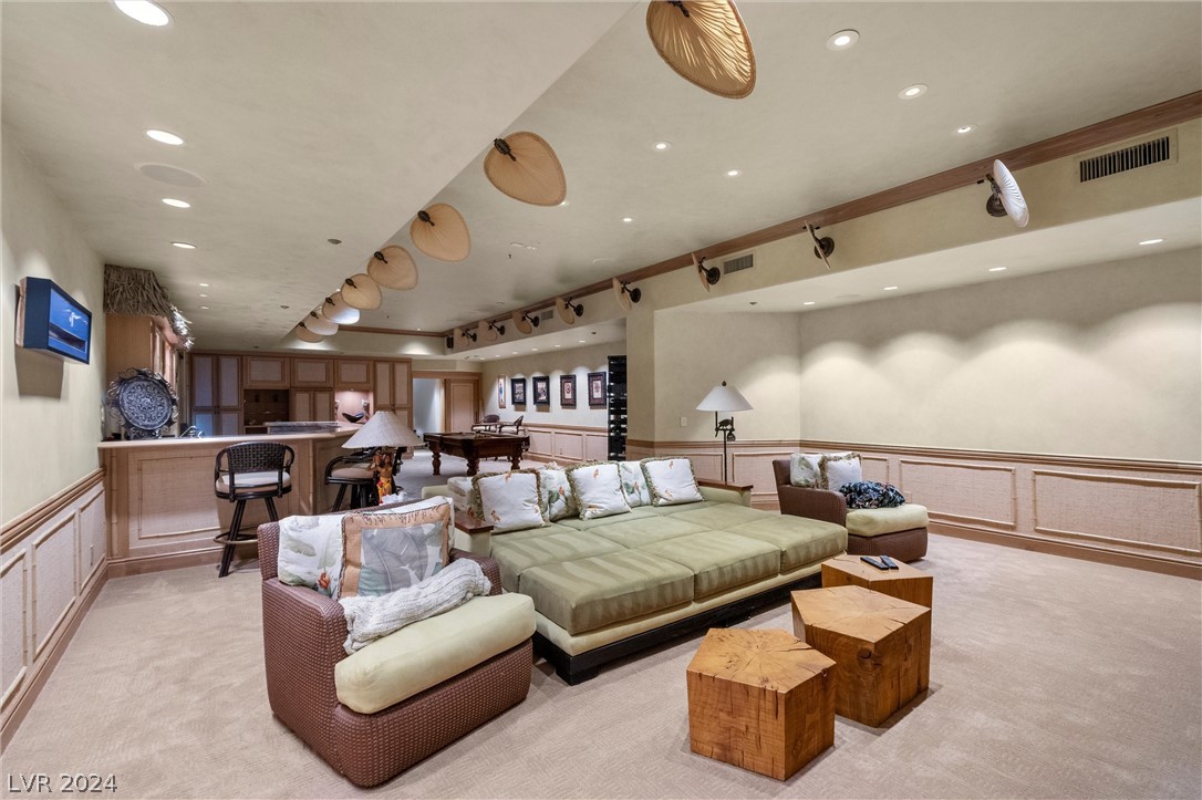 Henderson, Nevada 89052, United States, 6 Bedrooms Bedrooms, ,7 BathroomsBathrooms,Residential,Active,55031