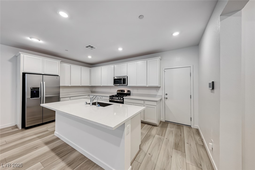 1540 Eva Crossing Place, Henderson, Nevada image 10