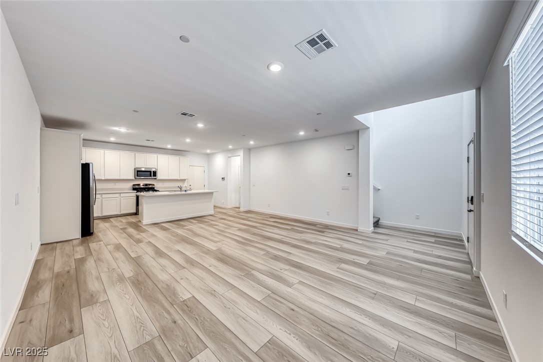 1540 Eva Crossing Place, Henderson, Nevada image 3