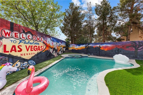 Photo of 616 Playa Del Sol Way, Henderson, NV 89015 (MLS # 2827391)