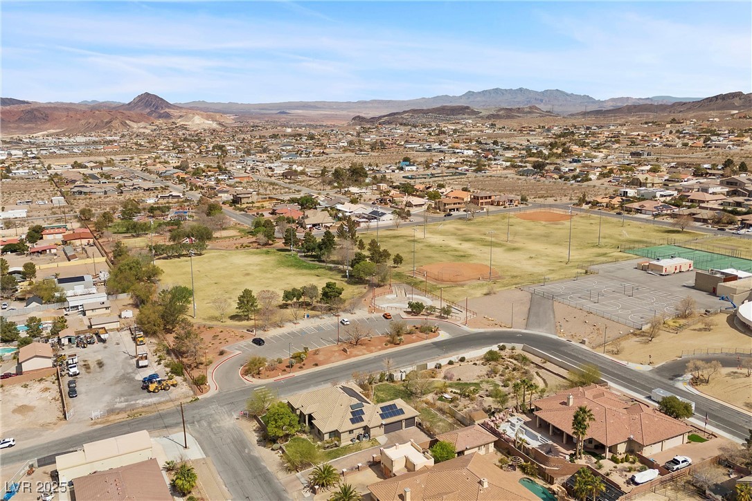 Henderson, Nevada 89015, United States, 4 Bedrooms Bedrooms, ,4 BathroomsBathrooms,Residential,Active,92877