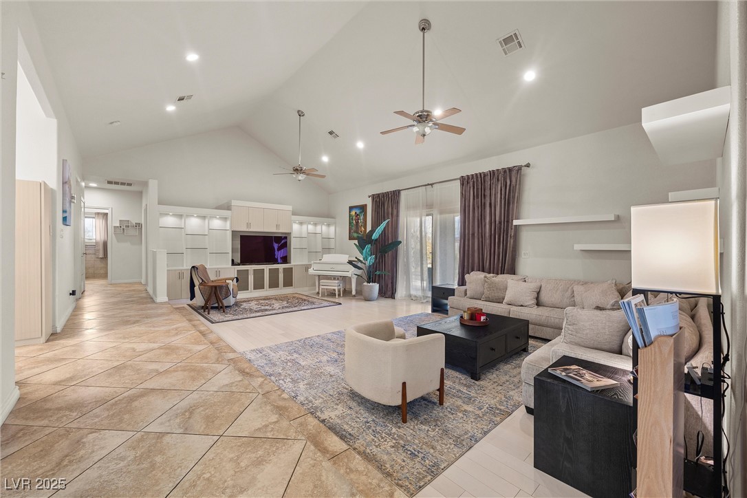 Henderson, Nevada 89015, United States, 4 Bedrooms Bedrooms, ,4 BathroomsBathrooms,Residential,Active,92877