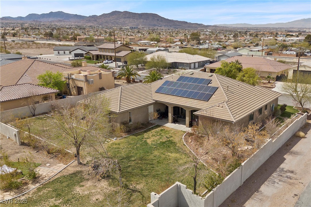 Henderson, Nevada 89015, United States, 4 Bedrooms Bedrooms, ,4 BathroomsBathrooms,Residential,Active,92877