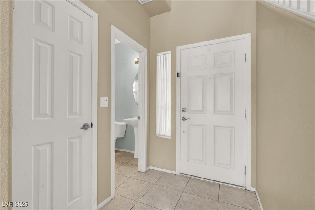 North Las Vegas, Nevada 89081, United States, 3 Bedrooms Bedrooms, ,3 BathroomsBathrooms,Residential,Active,189006