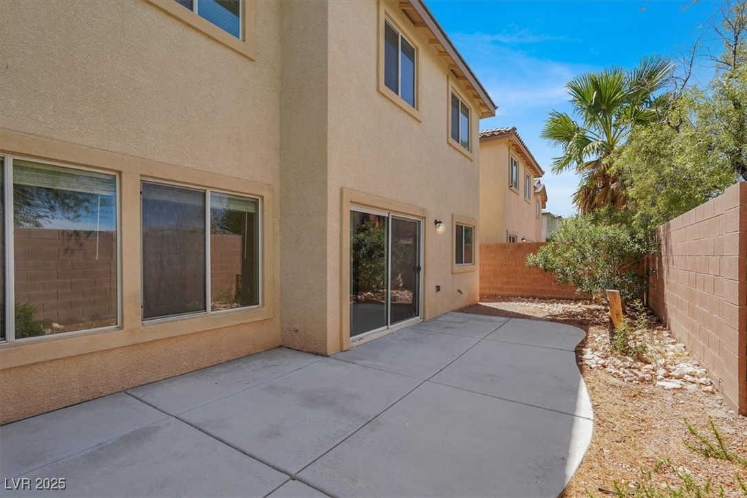 North Las Vegas, Nevada 89081, United States, 3 Bedrooms Bedrooms, ,3 BathroomsBathrooms,Residential,Active,189006