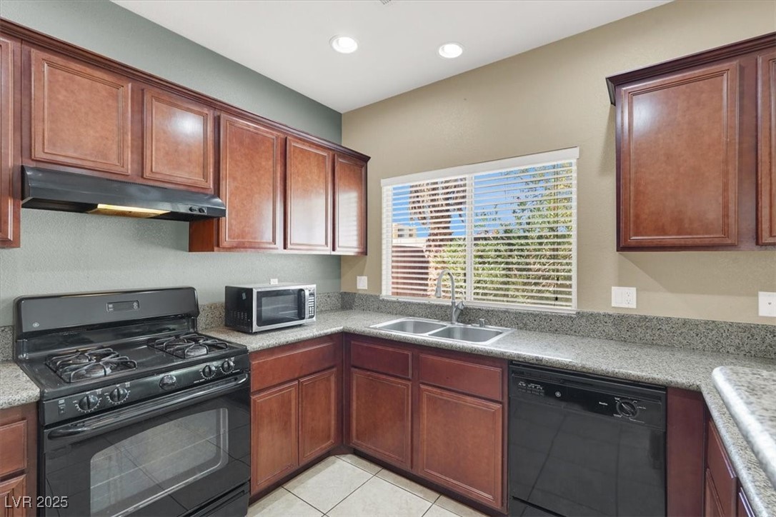 North Las Vegas, Nevada 89081, United States, 3 Bedrooms Bedrooms, ,3 BathroomsBathrooms,Residential,Active,189006