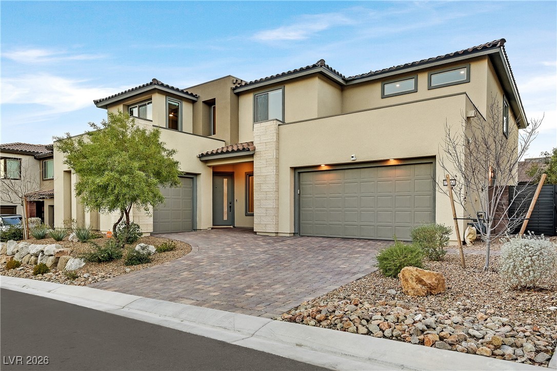 12161 Sage Thunder Avenue