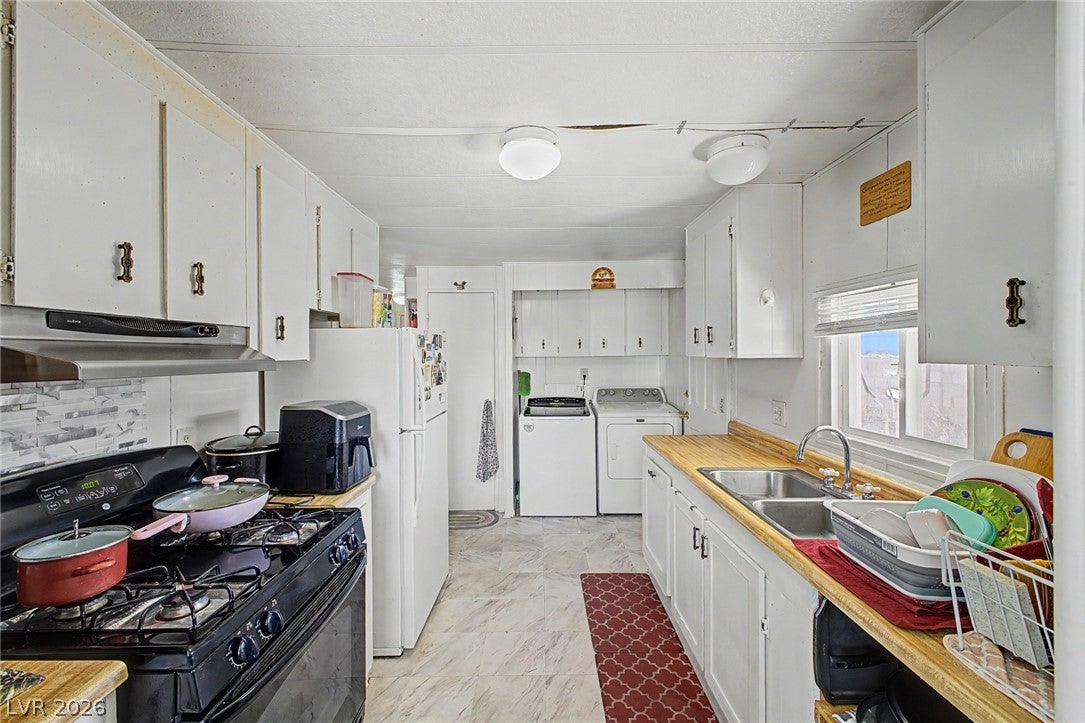 3802 Pecan Lane
