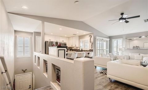 7250 Diamond Canyon Lane 204 Las Vegas NV 89149