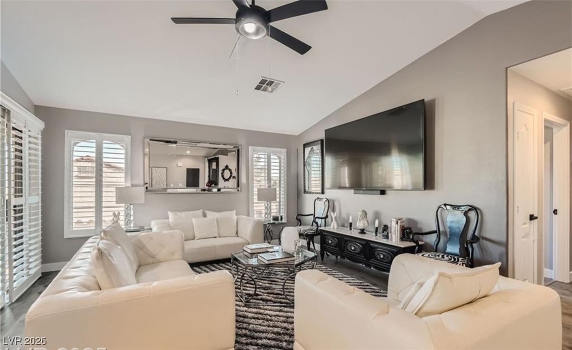 7250 Diamond Canyon Lane 204