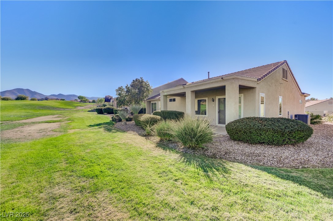 Properties 3 2738 Grand Forks Road