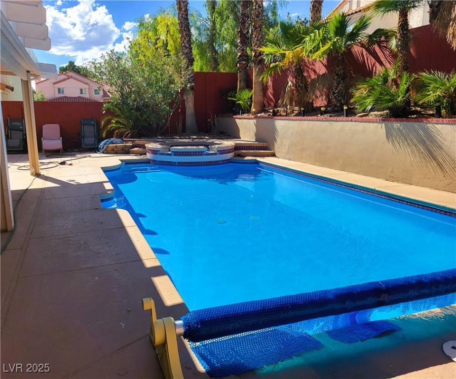 2729 Beachside Court