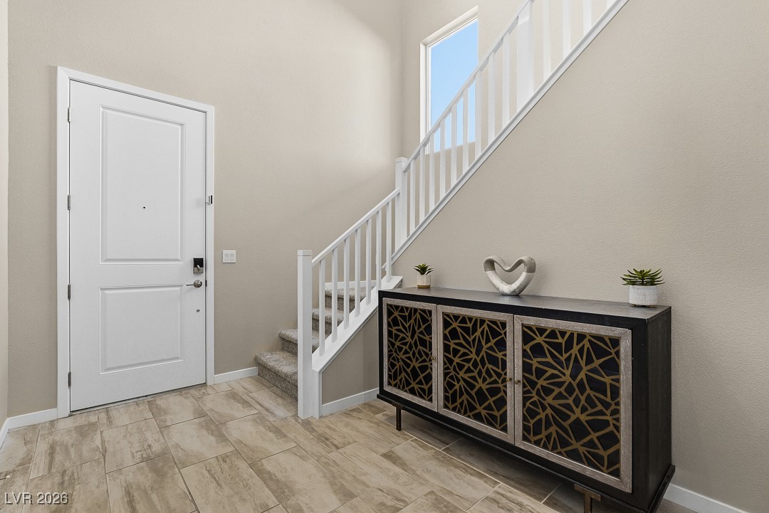 194 Viento Ridge Street