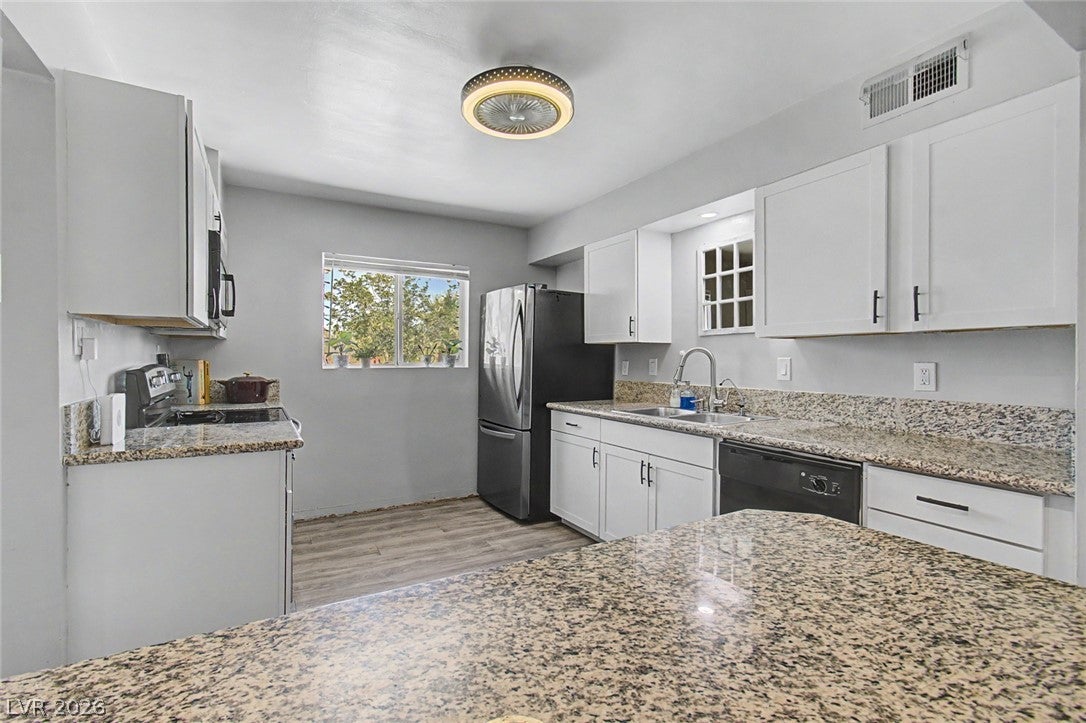 1937 Peyton Drive