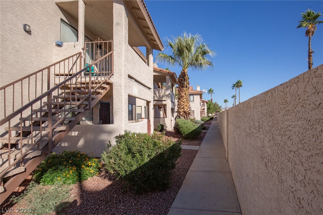 737 Rock Springs Drive 201