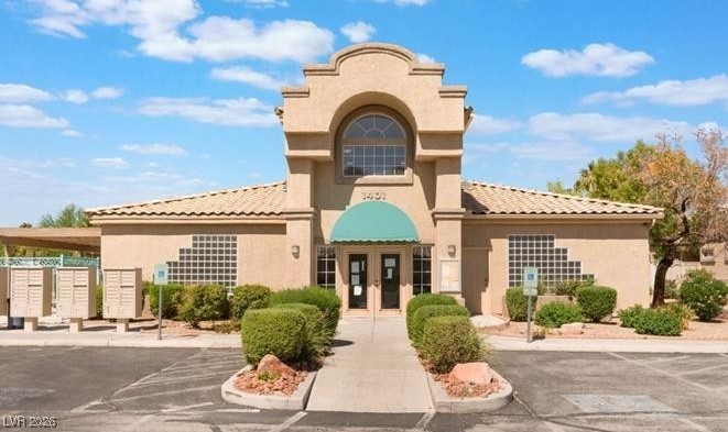 1401 N Michael Way 123