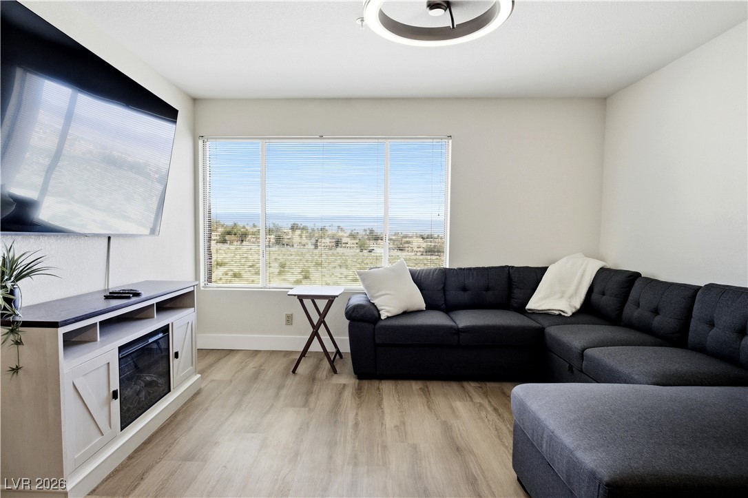 2028 Mesquite Lane 202