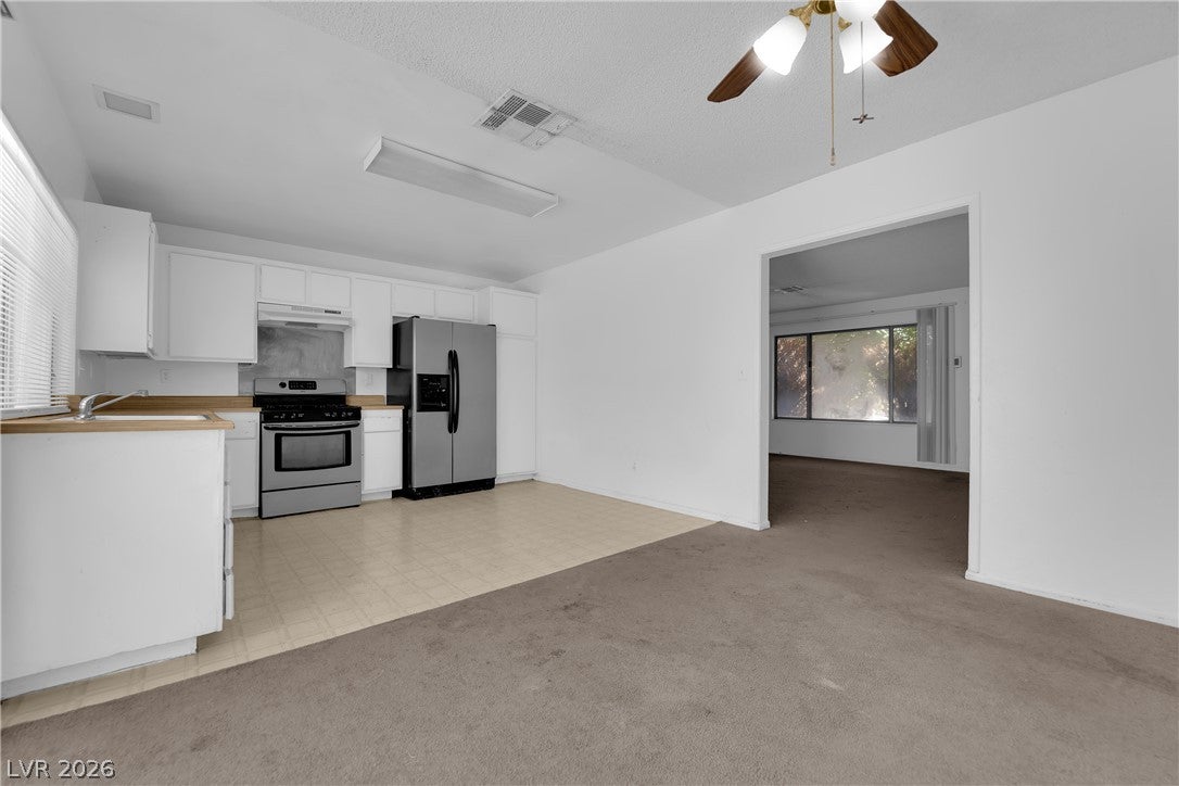 4057 Wendy Lane