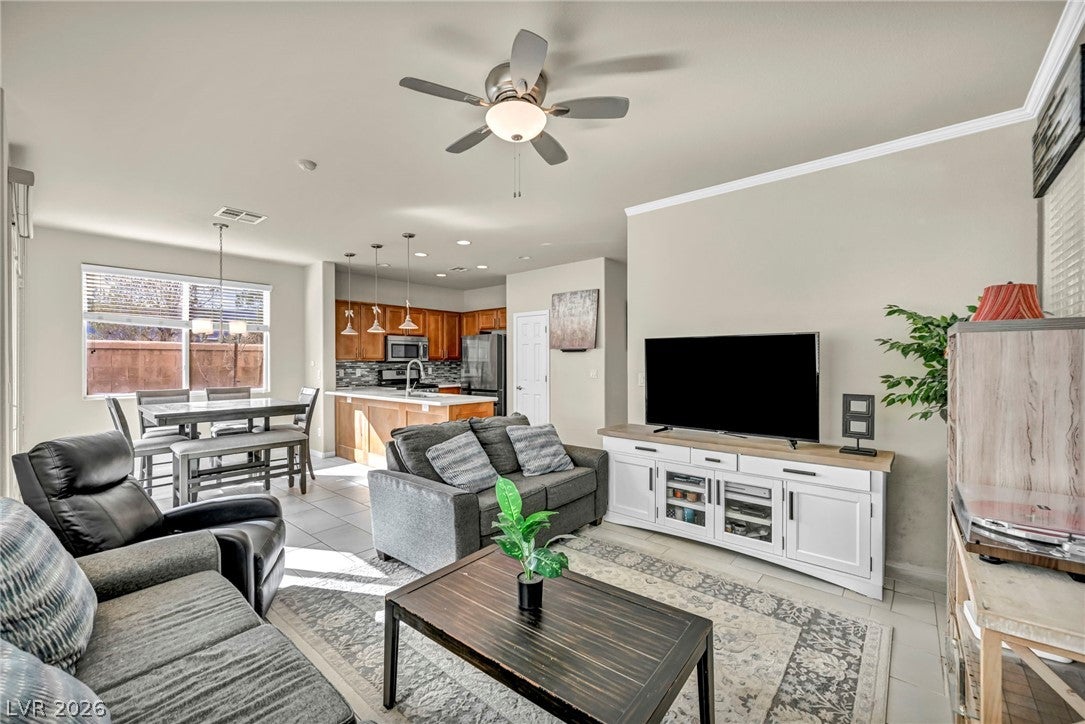 389 Fringe Ruff Drive