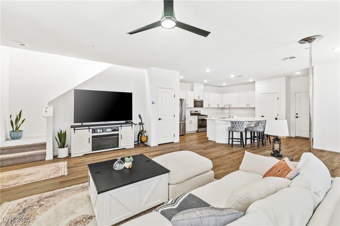 2734 Fantoni Street