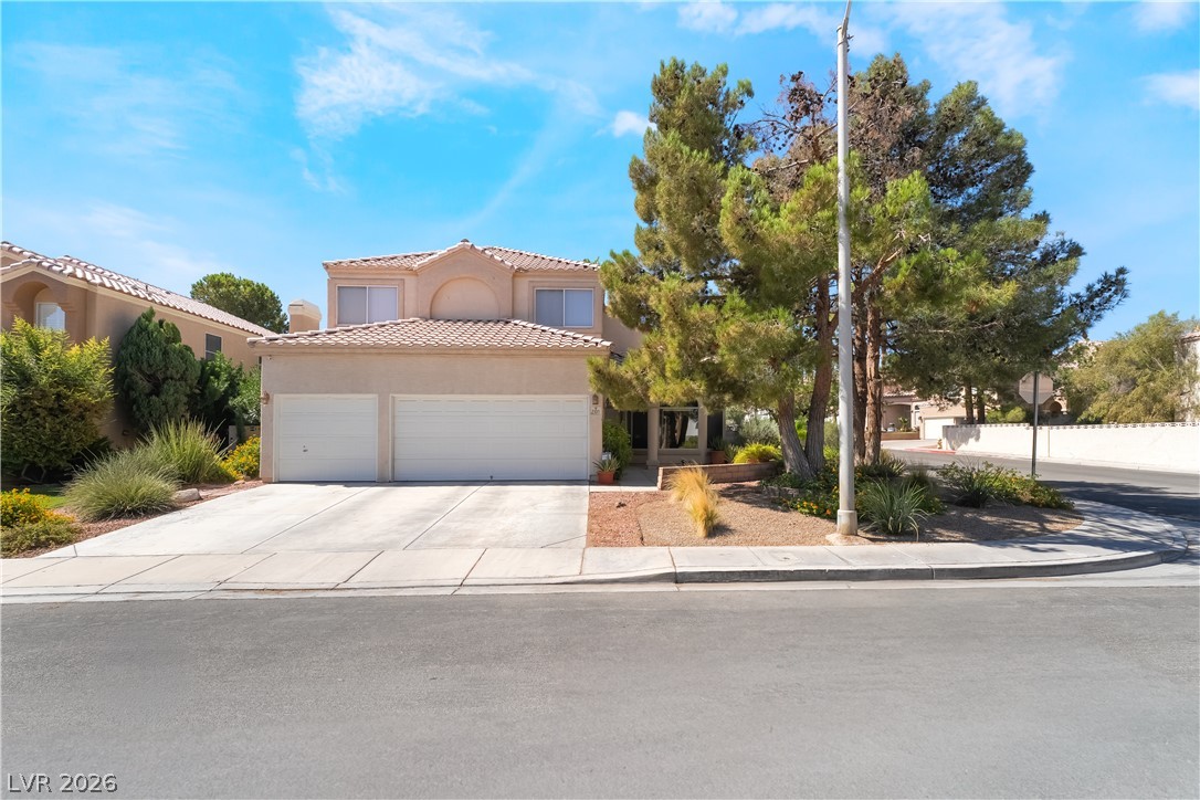 2105 Club Meadows Drive