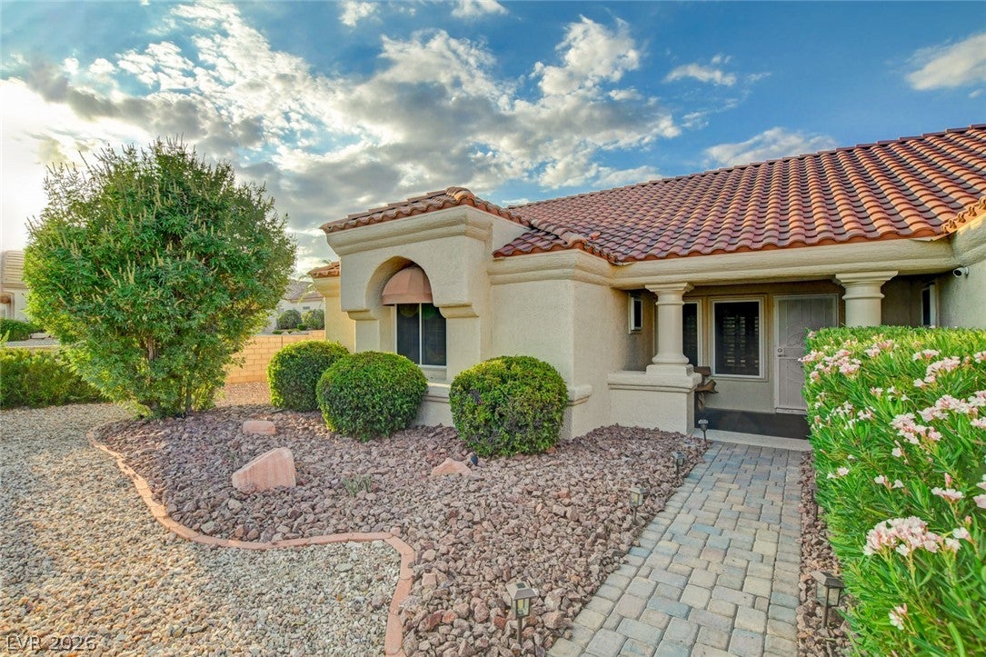10044 Woodhouse Drive