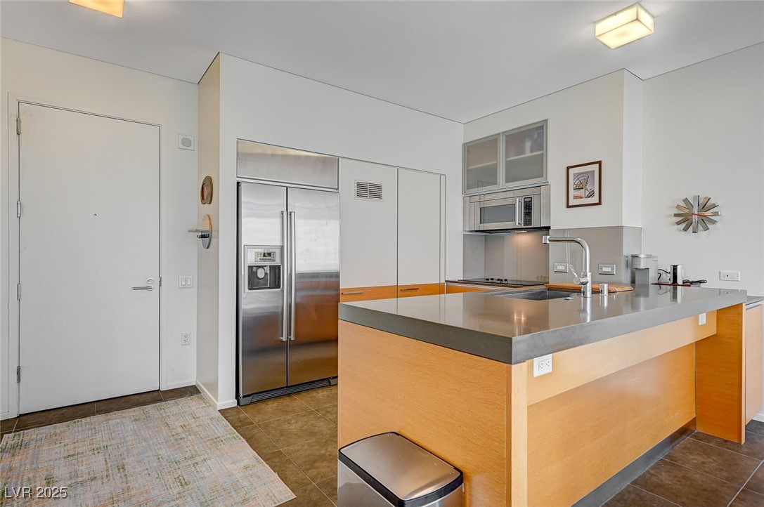 3726 Las Vegas Boulevard 2903