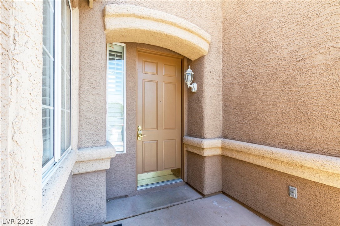 10028 Pinnacle View Place
