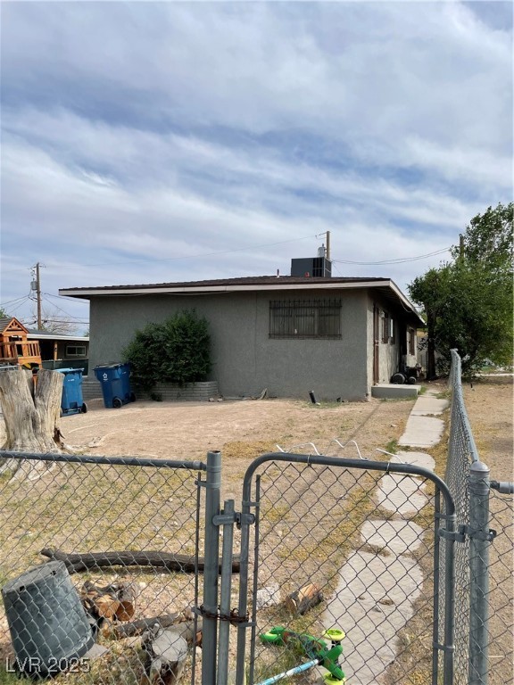 221 George Place