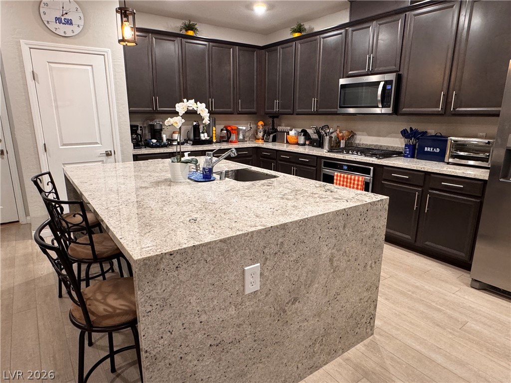 507 Fairview Hills Street