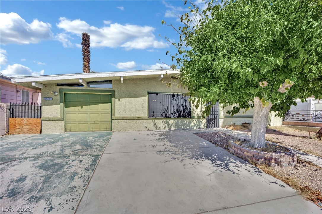 500 Recco Avenue