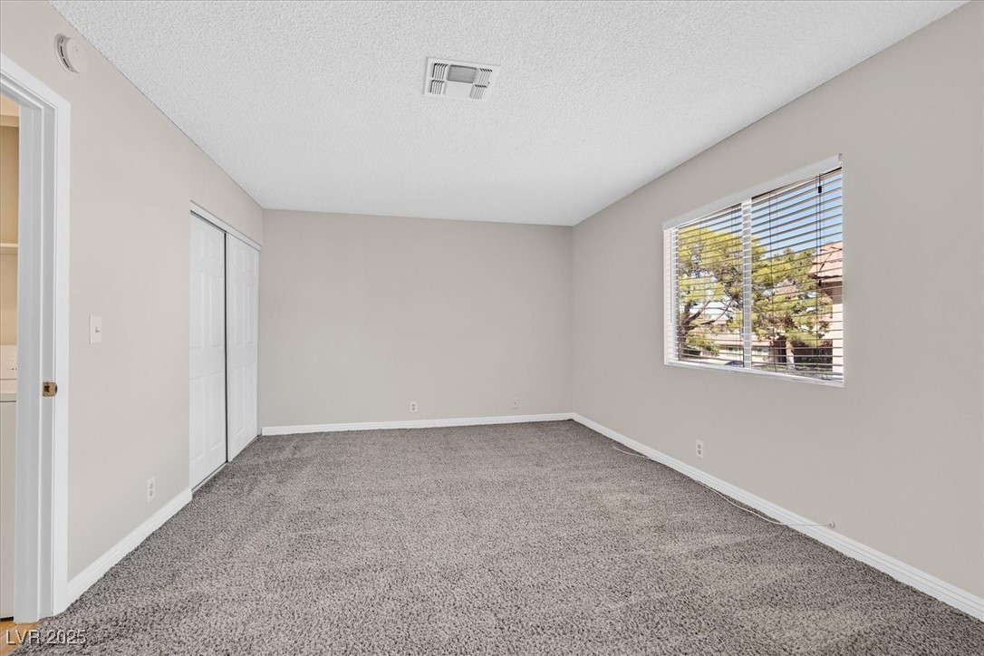 Henderson, Nevada 89014, United States, 2 Bedrooms Bedrooms, ,2 BathroomsBathrooms,Residential,Active,180520