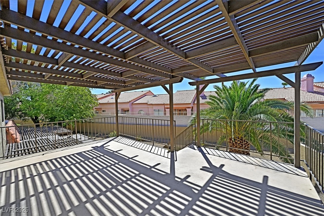 Henderson, Nevada 89014, United States, 2 Bedrooms Bedrooms, ,2 BathroomsBathrooms,Residential,Active,180520