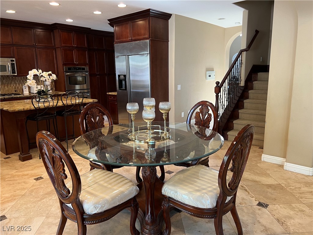 530 Calahonda Court, Las Vegas, Nevada image 5