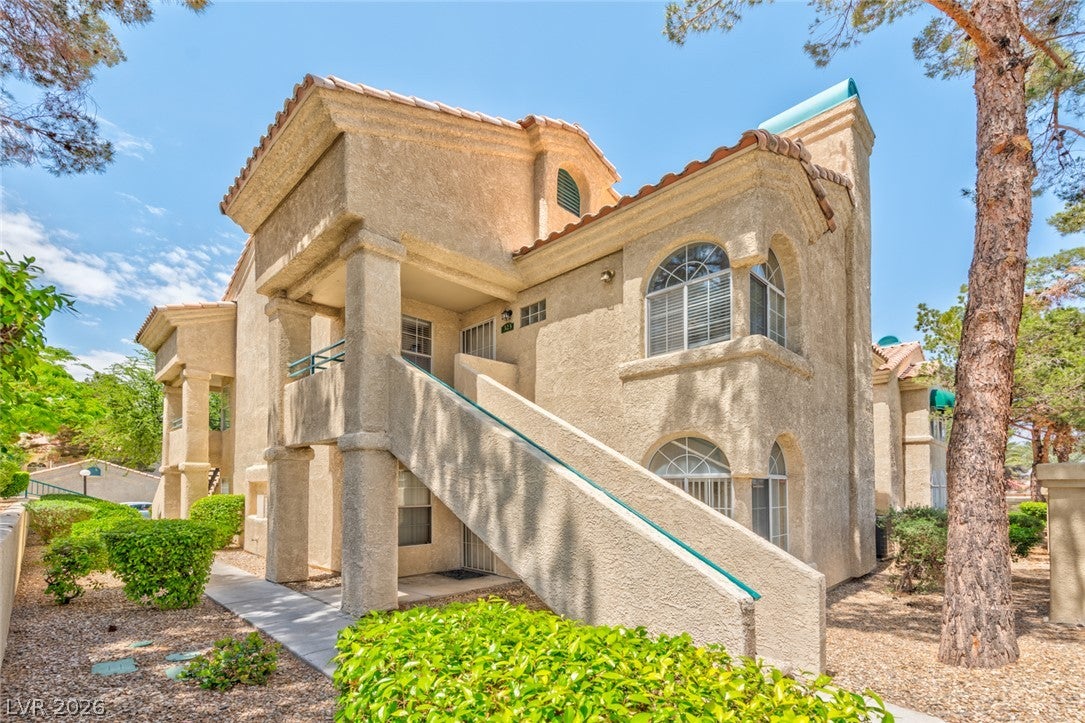 2251 Wigwam Parkway 323