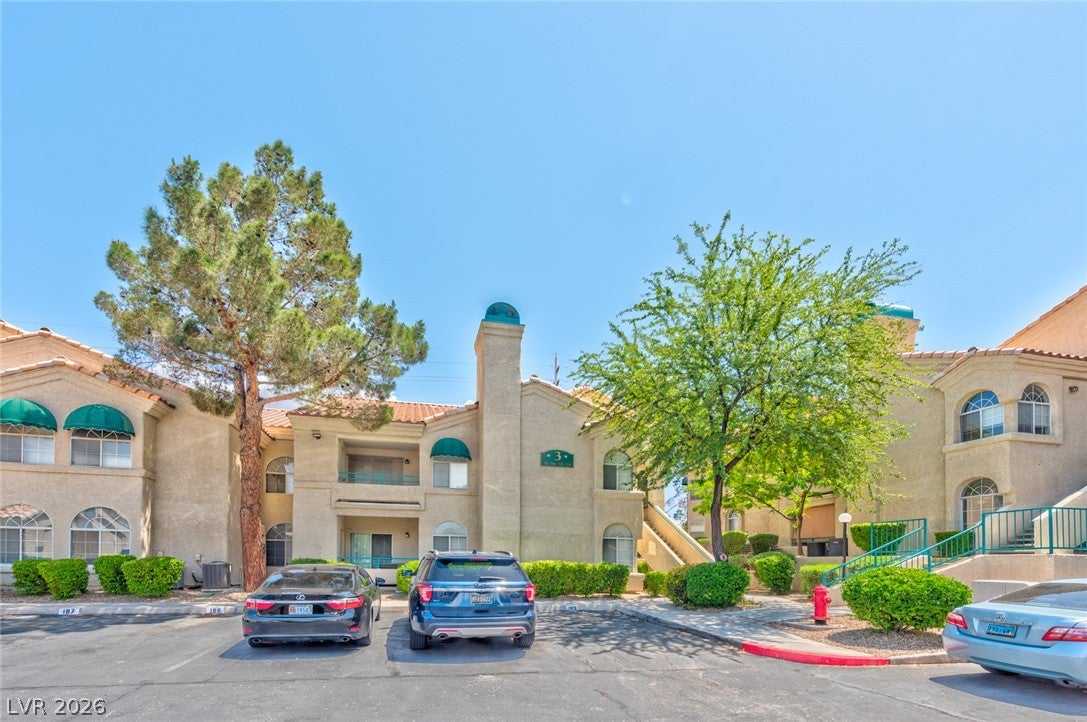2251 Wigwam Parkway 323