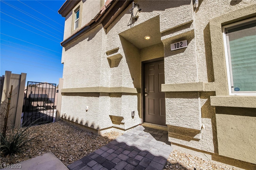 Photo 4 of 41 of 7555 Emerald Stars Avenue 102 townhome