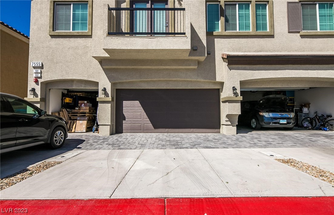 Photo 3 of 41 of 7555 Emerald Stars Avenue 102 townhome