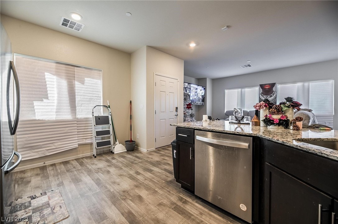 Photo 9 of 41 of 7555 Emerald Stars Avenue 102 townhome