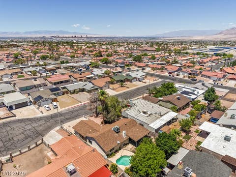 Tiny photo for 250 Princess Ann Court, Henderson, NV 89015 (MLS # 2797307)