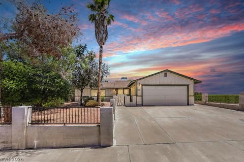 Photo of 250 Princess Ann Court, Henderson, NV 89015 (MLS # 2797307)