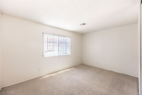 Tiny photo for 250 Princess Ann Court, Henderson, NV 89015 (MLS # 2797307)