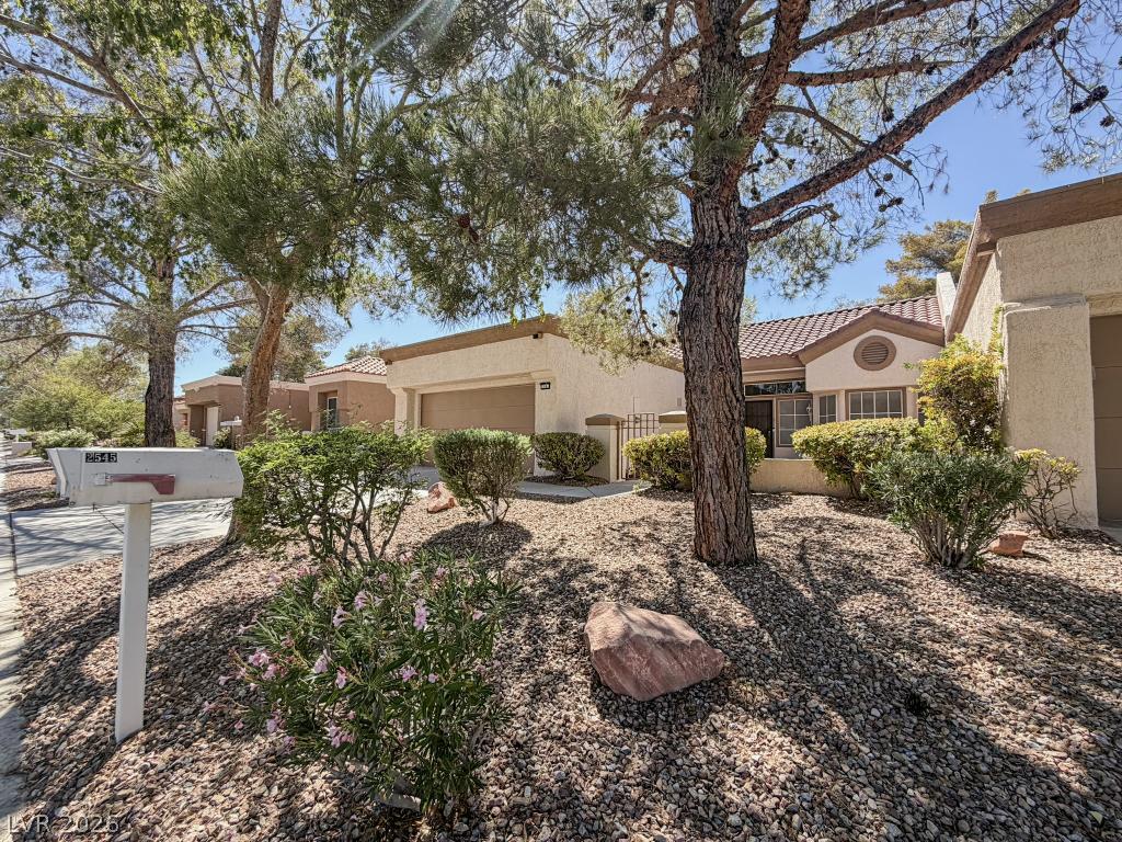 2541 Desert Glen Drive