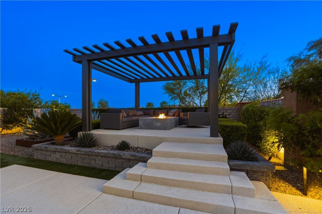 Photo of 497 Paso De Montana Street, Las Vegas, NV 89138 (MLS # 2770630)