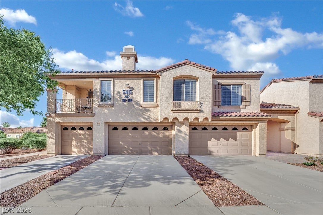 Properties 1 5415 Crimson Crest Place 202