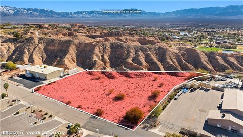 Tiny photo for 686 Mayan Circle, Mesquite, NV 89027 (MLS # 2747039)