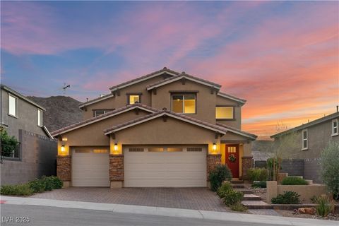 Photo of 381 Oakey Crest Ridge Street, Henderson, NV 89012 (MLS # 2740946)